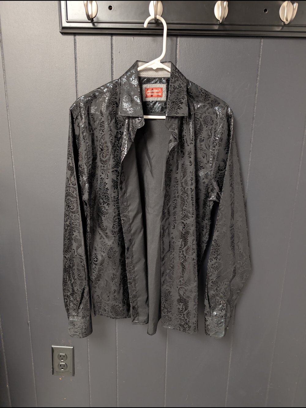 Men's Black Patterned Button-Up Dress Shirt